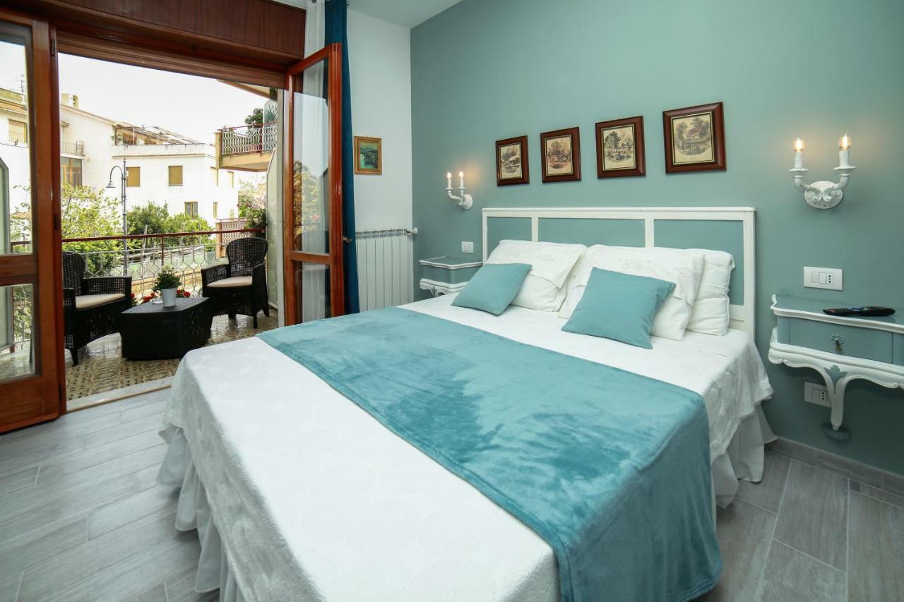 Casa Minna - De Vivo Realty Сант'Агнело Екстериор снимка